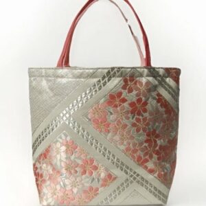 繡花真絲手拿包附金屬扣